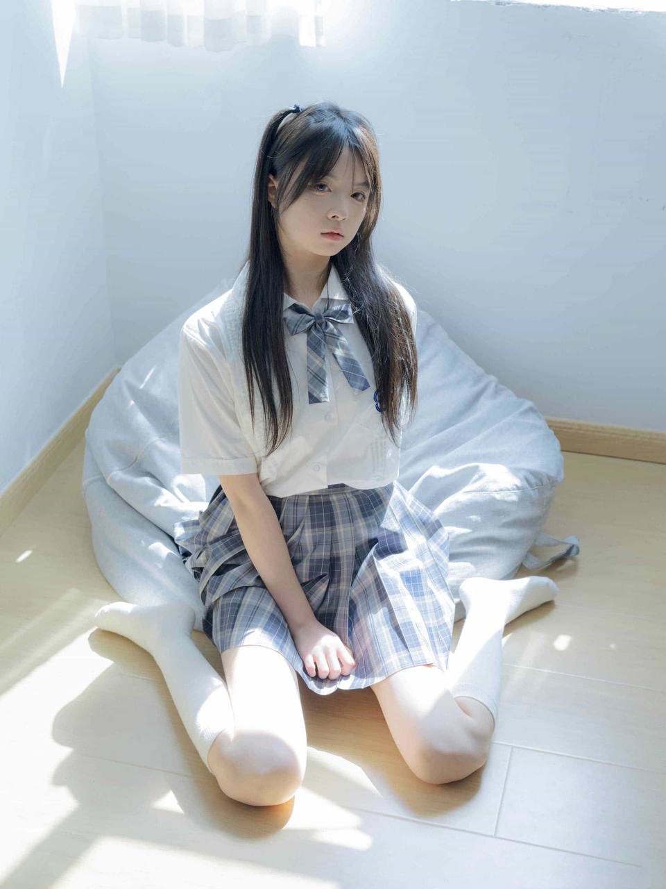 猫耳 白丝 JK 绝对领域《女仆束缚》 3