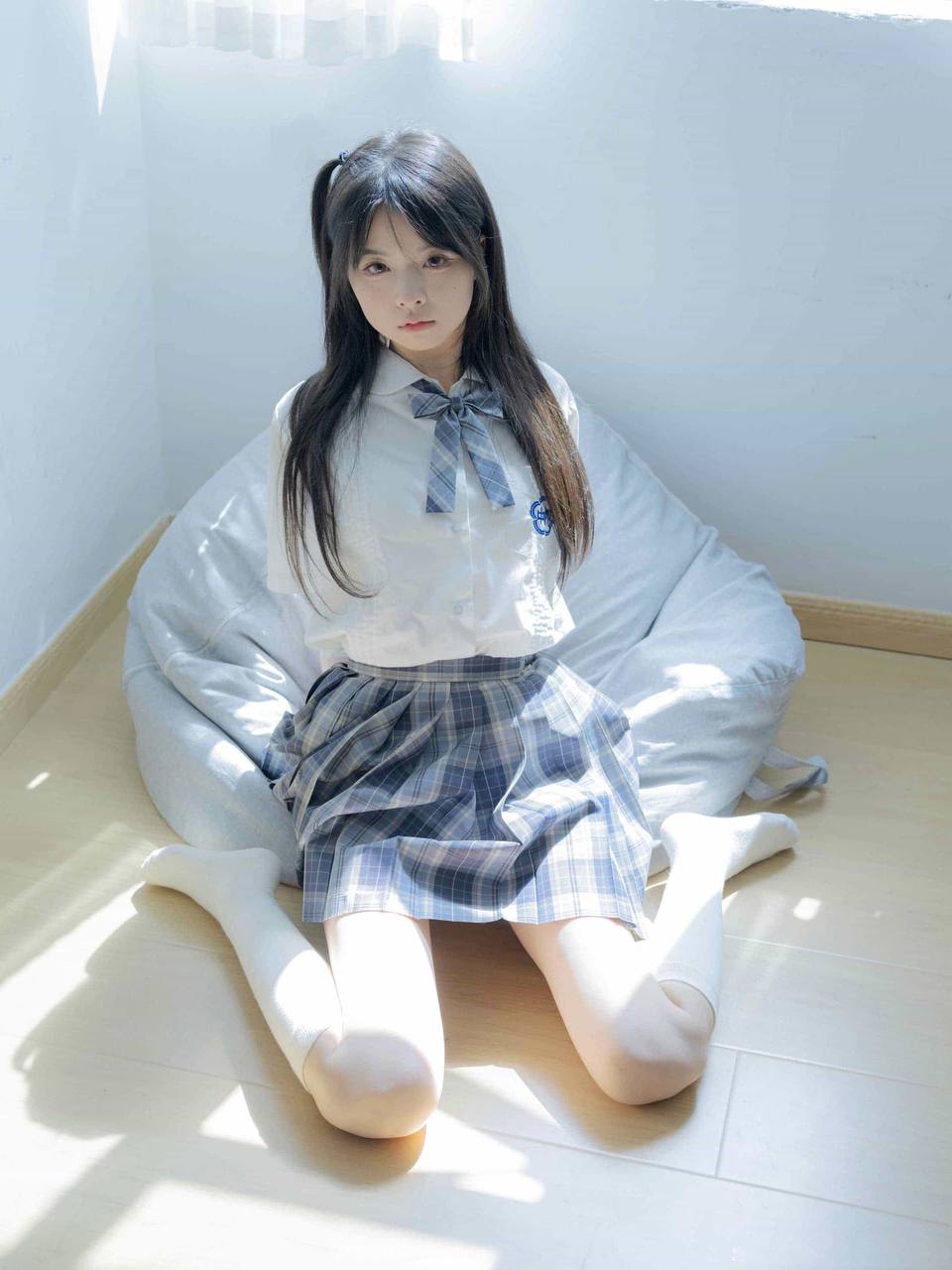 猫耳 白丝 JK 绝对领域《女仆束缚》 3