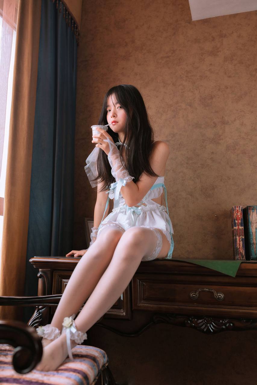 《天使》订制 4  #私拍  #粉嫩  #白丝