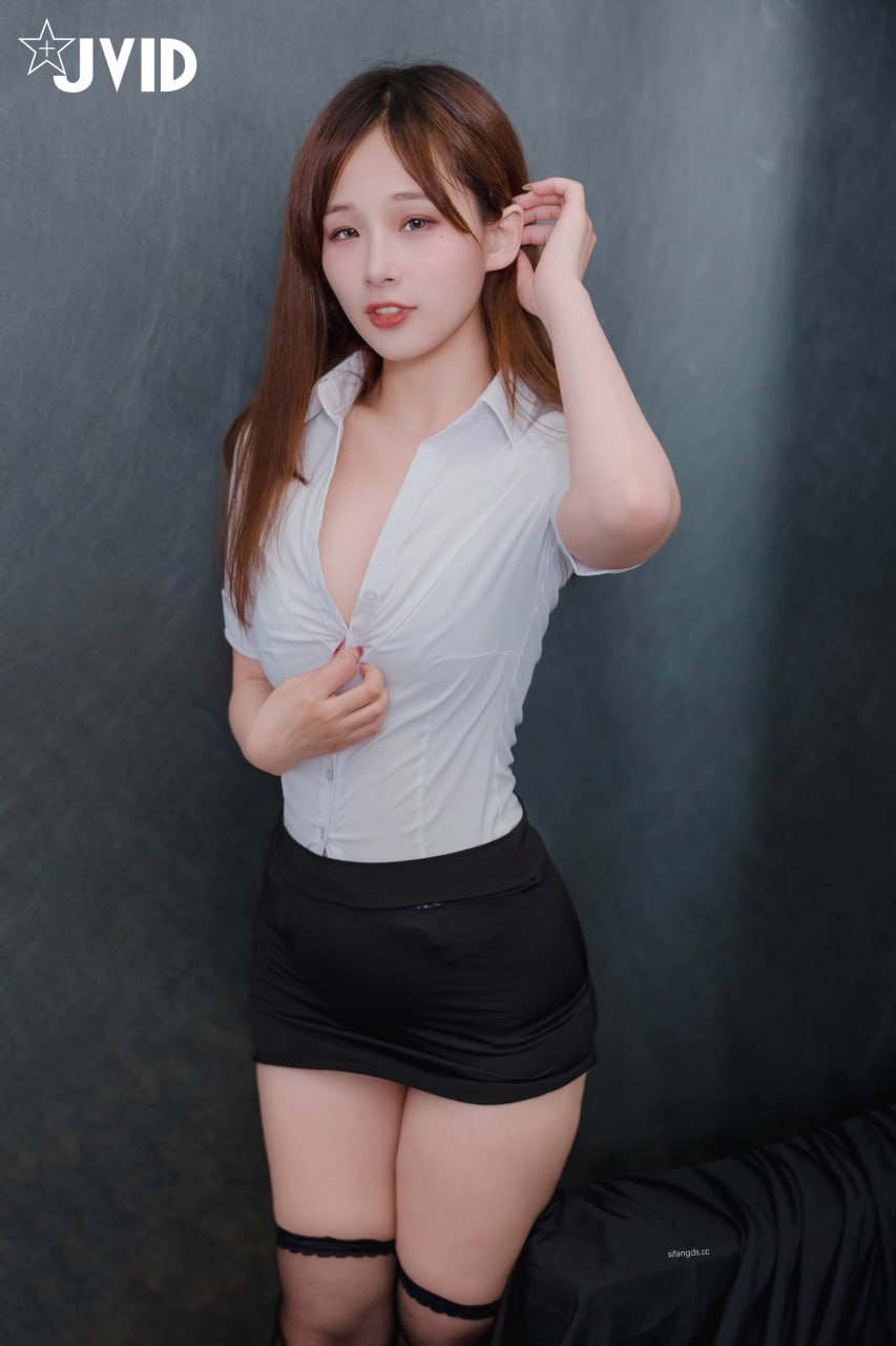 婕咪+啤儿 秘书姐妹花 6