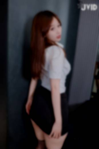 婕咪+啤儿 秘书姐妹花 5